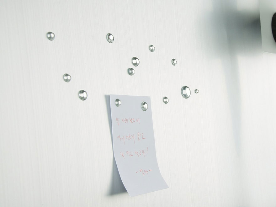 טיפות מים מגנטים