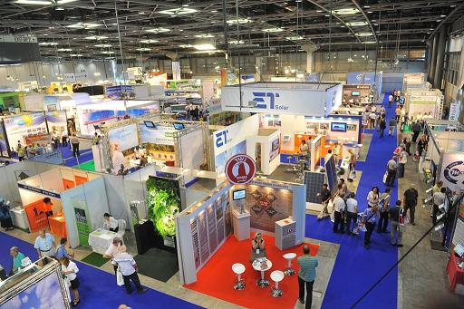 מציגים בתערוכה